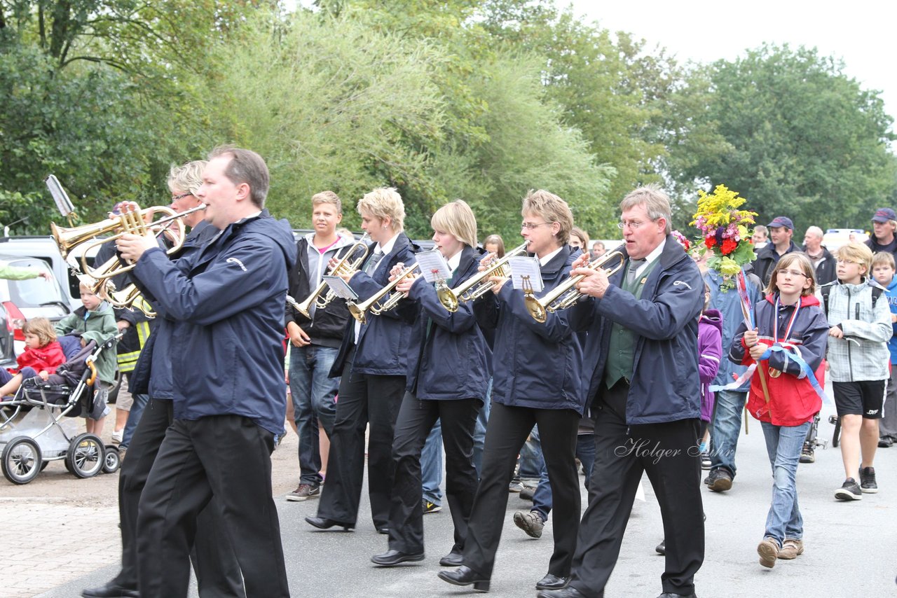 Bild 101 - Vogelschießen 2011